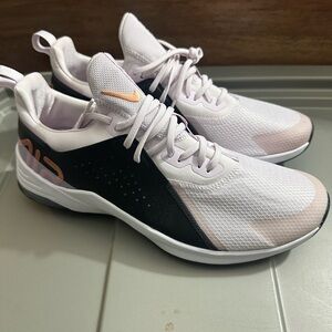 Nike Air Bella Womens Light Pink, Black white NWOB